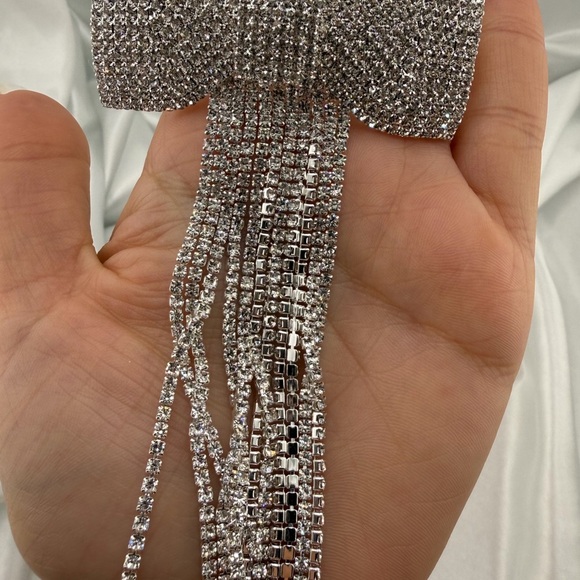 Sparkling Silver Rhinestone Bow Brooch main image 6